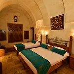 Nostalji Cave Hotel 3*