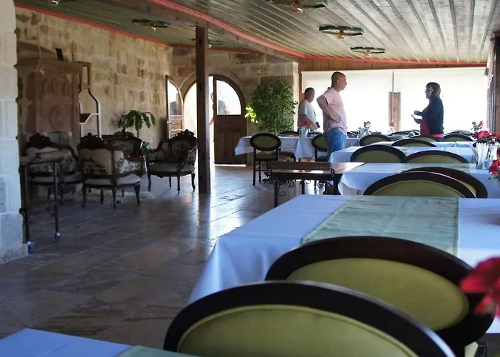 Nostalji Cave 3* 内夫谢希尔